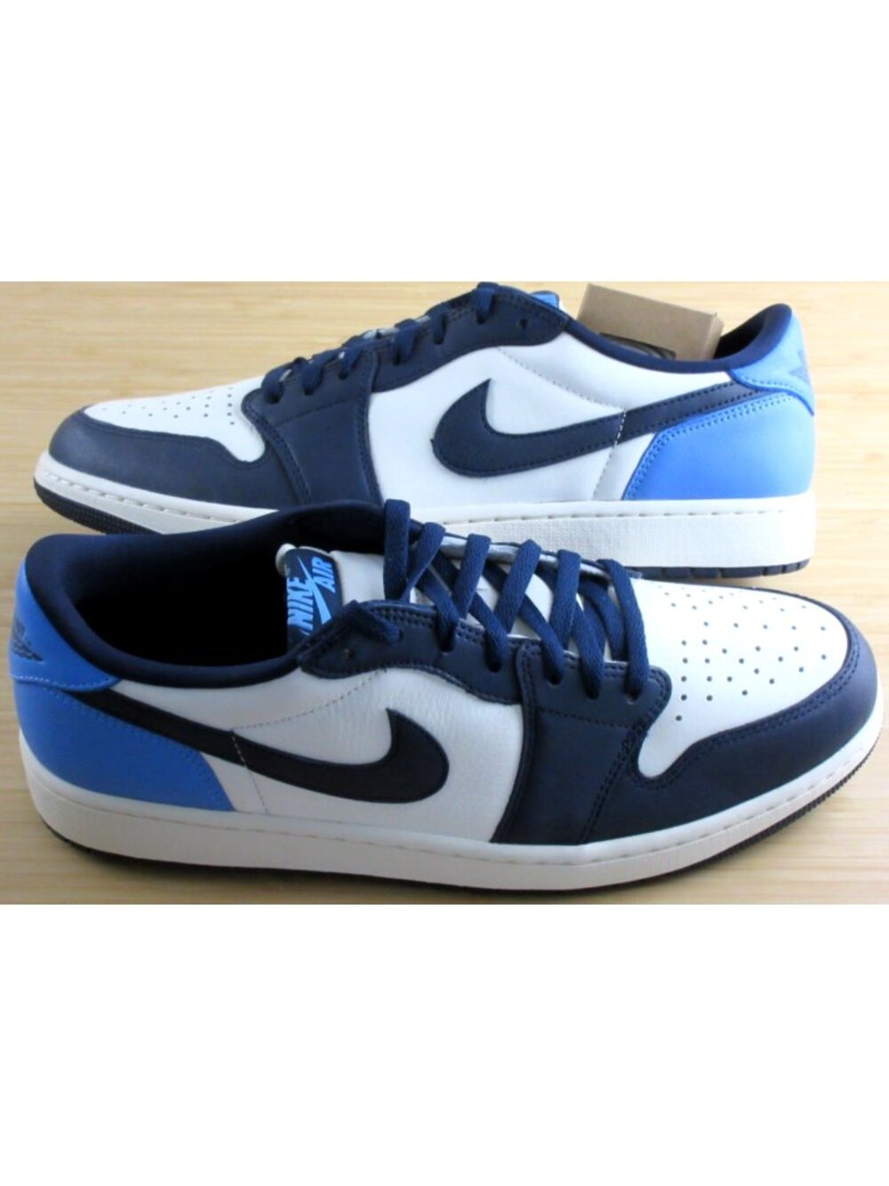 Nike Men's Air Jordan 1 Retro Low OG Obsidian Blue Sail White UNC Size 9 NEW